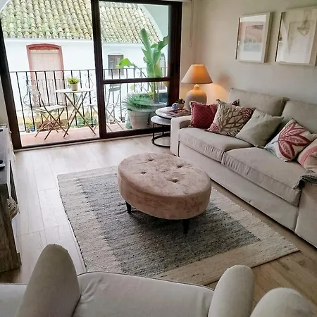 Impressive With 3 Bedrooms Metres From The Estepona