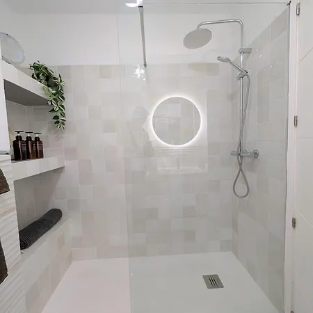 Impressive With 3 Bedrooms Metres From The * Estepona