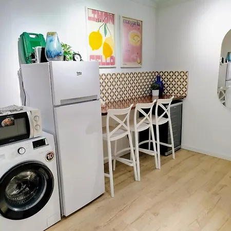 Impressive With 3 Bedrooms Metres From The *